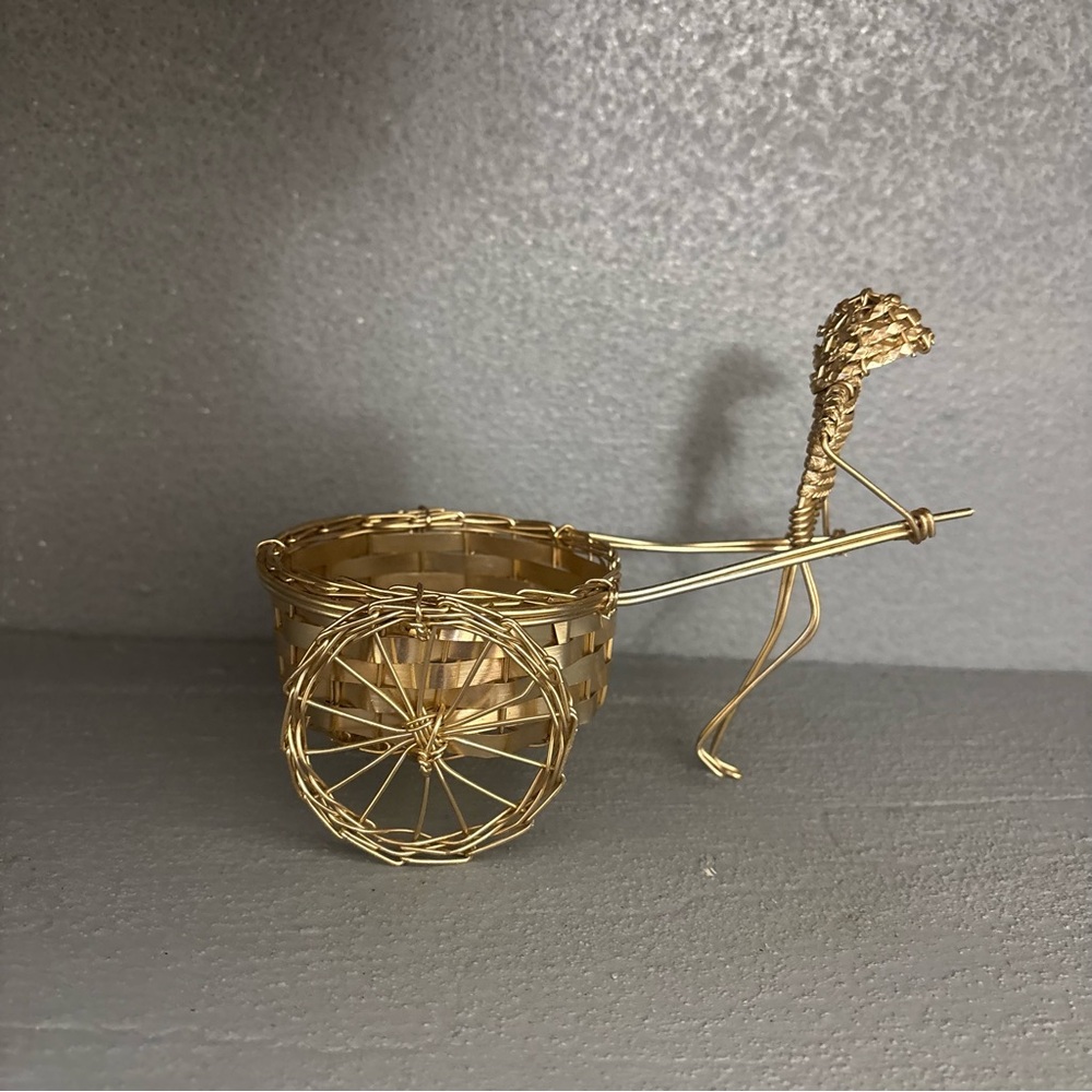 VTG Wire Art Decor Man‎ Riding Pulling Wagon Figurine Mid Century Mod Rickshaw